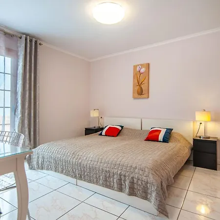 Garden Apartment
